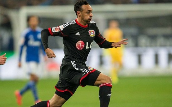 东体：邵佳一在推进国足新老交替过程中需要打造“嫡系部队”