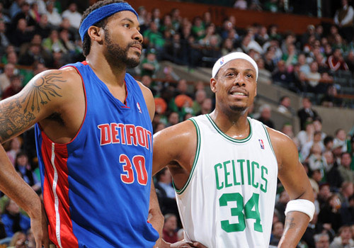 乒乓球混合团体世界杯：中国队取四连胜（中国队在乒乓球混合团体世界杯豪取四连胜）