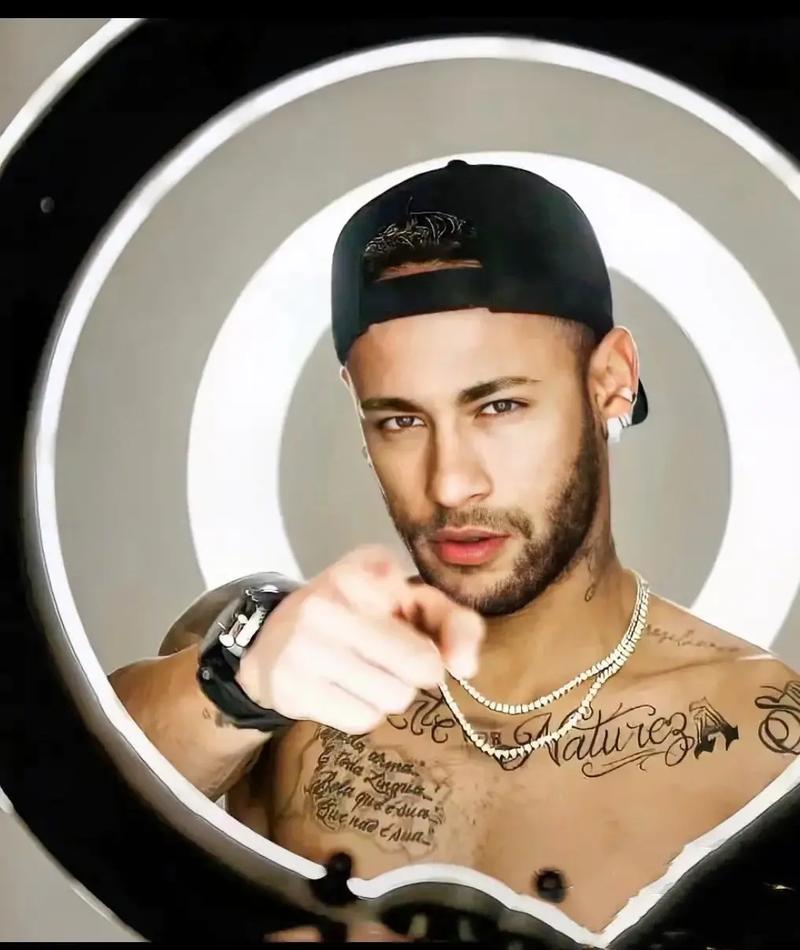 德泽尔比：为什么马赛不能赢得欧冠冠军呢？（德泽尔比：马赛为何不能问鼎欧冠？）